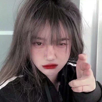 复活节彩蛋运输车